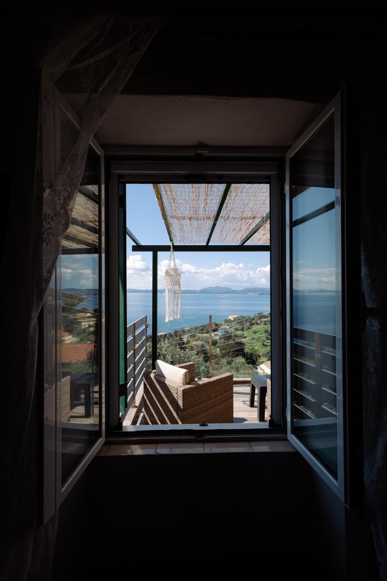 The Greystone Seaview House By Konnect Villa Nisaki  Exteriör bild